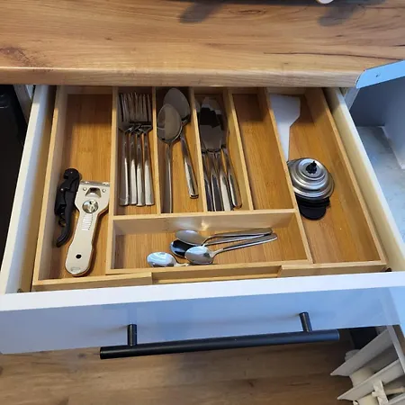 31 Apartment